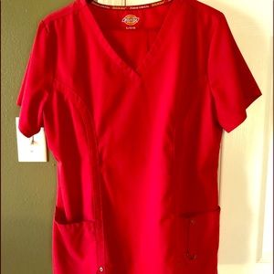 Women’s scrub set